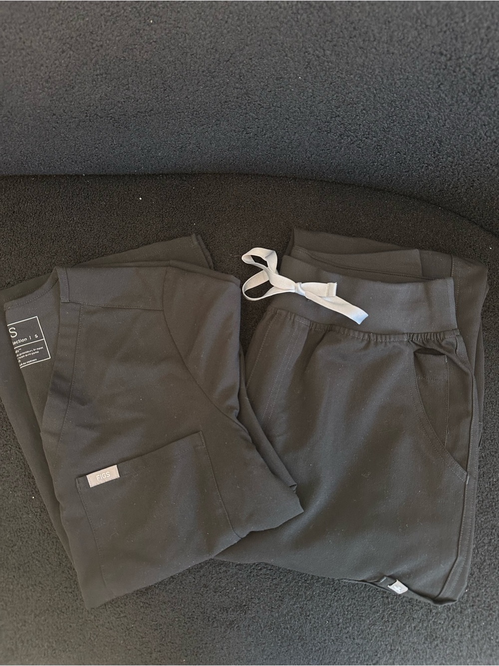FIGS Catarina and Yola Scrub Set